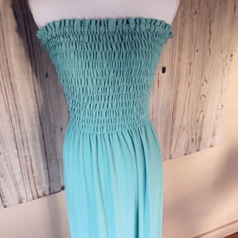 NWOT Sage Smocked Maxi Dress w. Tie Open Back 3X